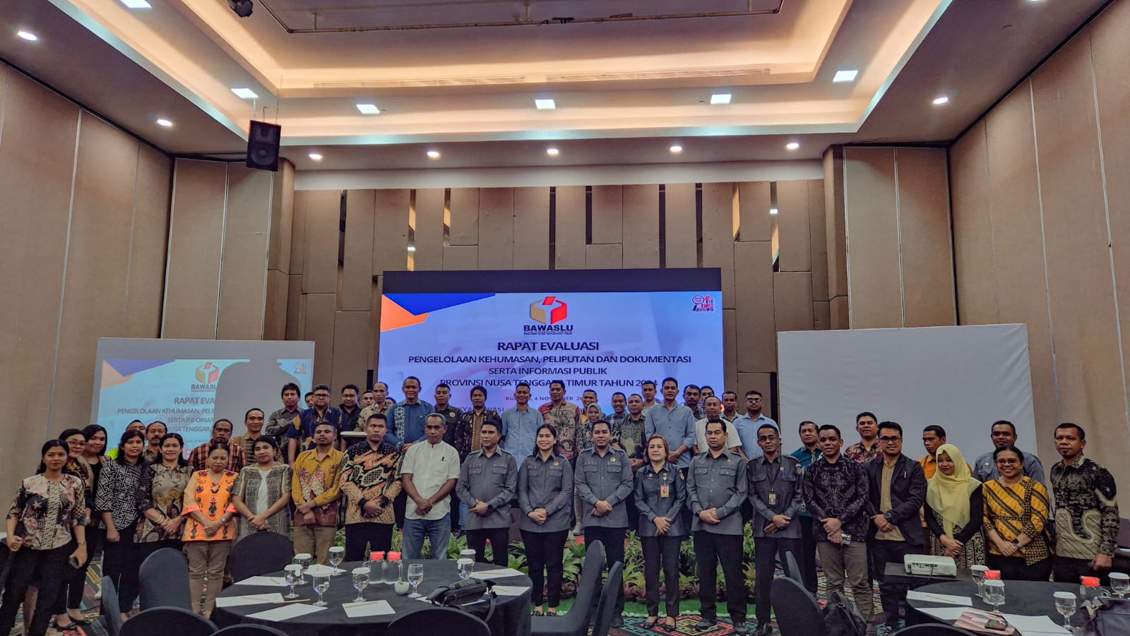 Rapat Evaluasi Pengelolaan kehumasan, Peliputan dan Dokumentasi serta informasi publik 