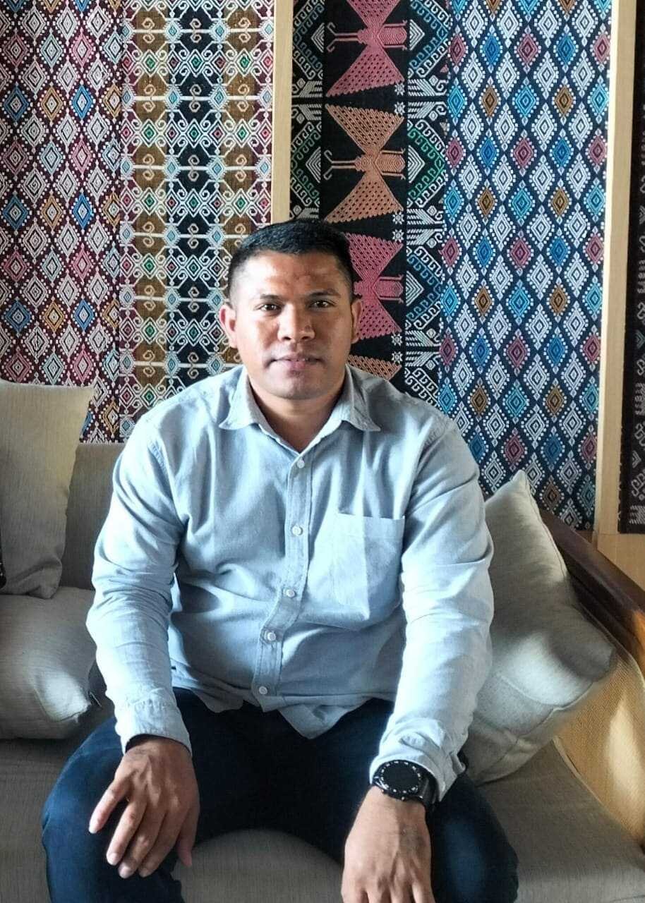 Emanuel Koro, Koordinator Divisi Hukum, Pencegahan, Parmas & Humas (HP2H) Bawaslu Sumba Barat Daya.